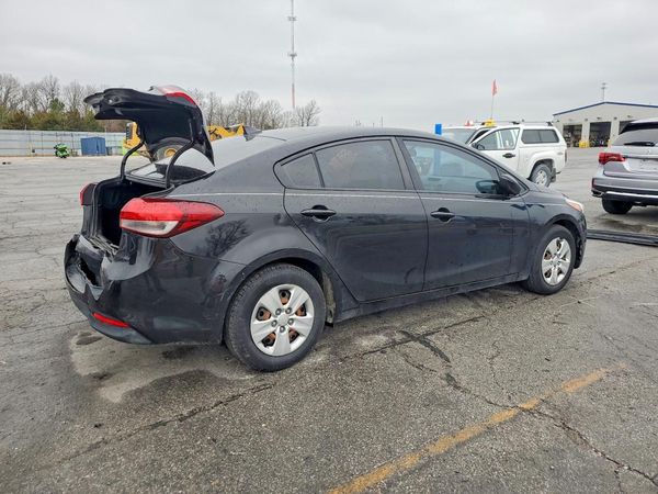 2017 KIA FORTE
