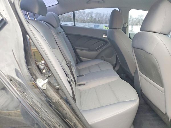 2017 KIA FORTE