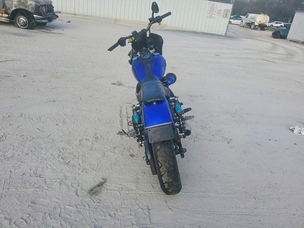 2017 HARLEY-DAVIDSON FX