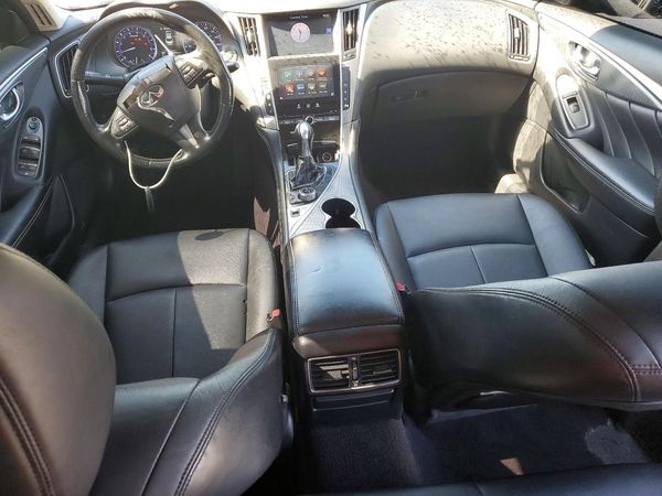 2015 INFINITI Q50