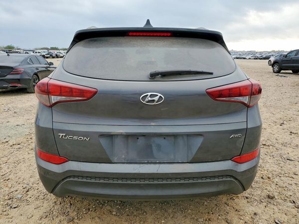 2018 HYUNDAI TUCSON