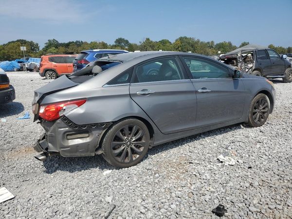 2012 HYUNDAI SONATA Middle level