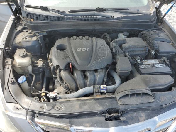 2012 HYUNDAI SONATA Middle level