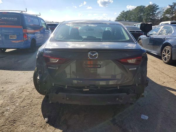 2015 MAZDA 3 Touring/GS