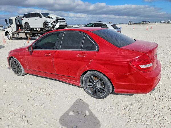2014 MERCEDES-BENZ C C250