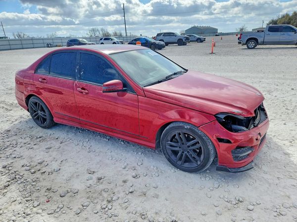 2014 MERCEDES-BENZ C C250