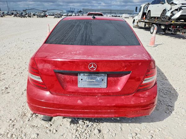 2014 MERCEDES-BENZ C C250
