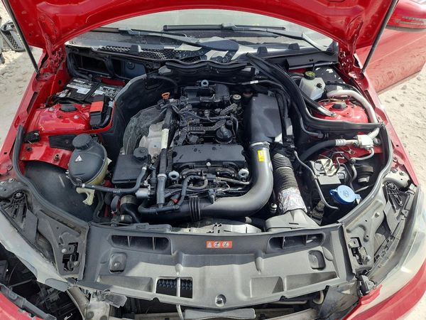 2014 MERCEDES-BENZ C C250
