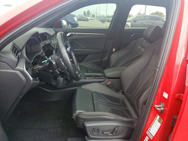 2021 AUDI Q3