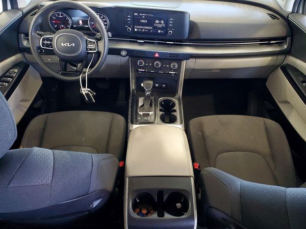 2022 KIA CARNIVAL LX, LX Seat Package