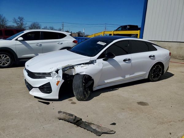 2022 KIA K5
