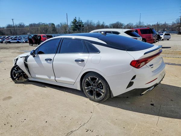 2022 KIA K5