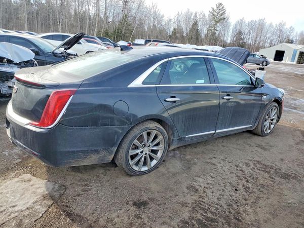 2018 CADILLAC XTS Livery