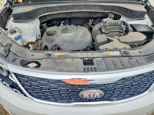 2014 KIA SORENTO