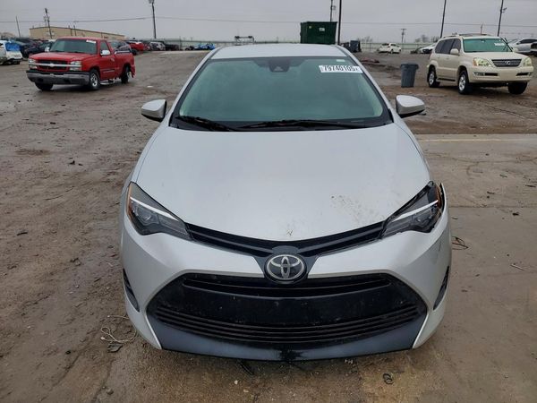 2017 TOYOTA COROLLA