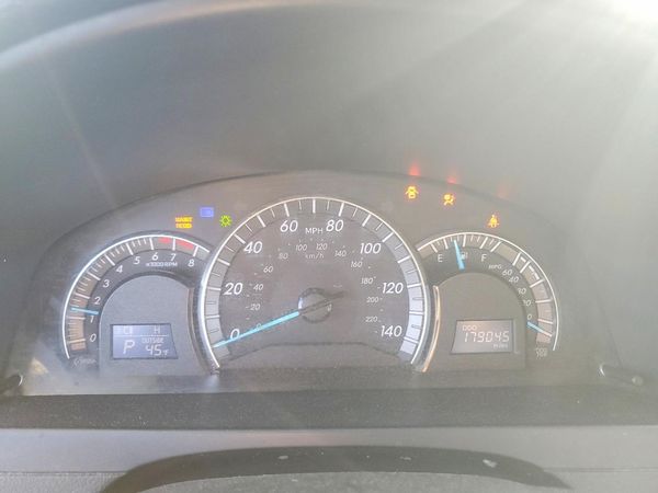 2013 TOYOTA CAMRY