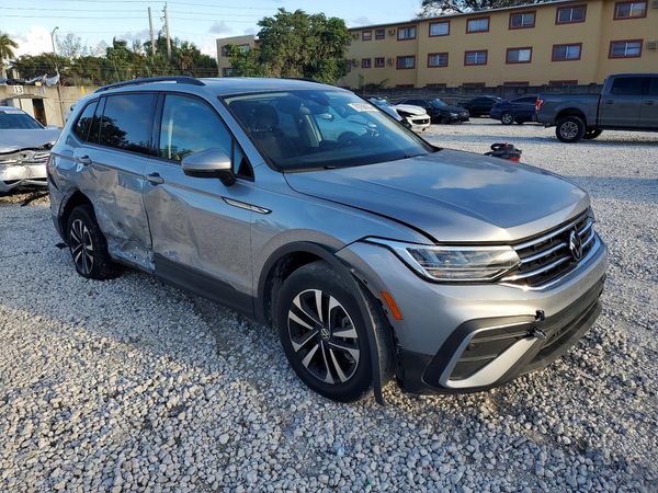 2022 VOLKSWAGEN TIGUAN