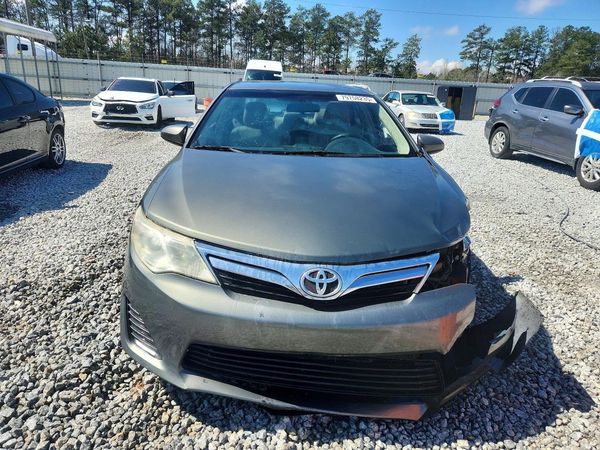 2012 TOYOTA CAMRY