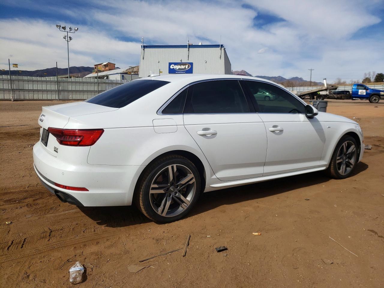2017 AUDI A4 quattro Premium Plus