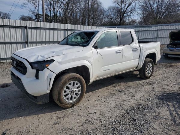 2025 TOYOTA TACOMA