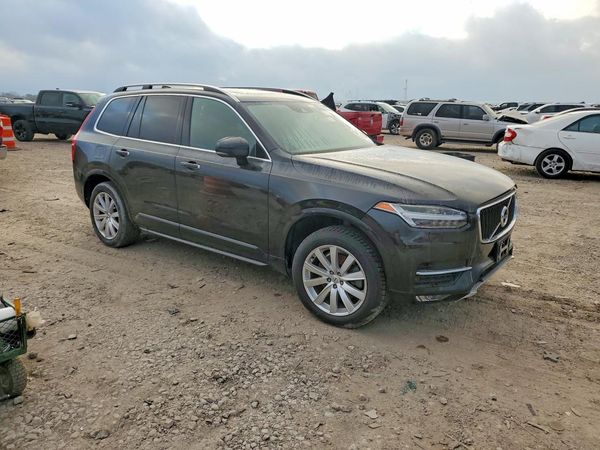 2016 VOLVO XC90 SV42 Momentum — Passenger 3/4