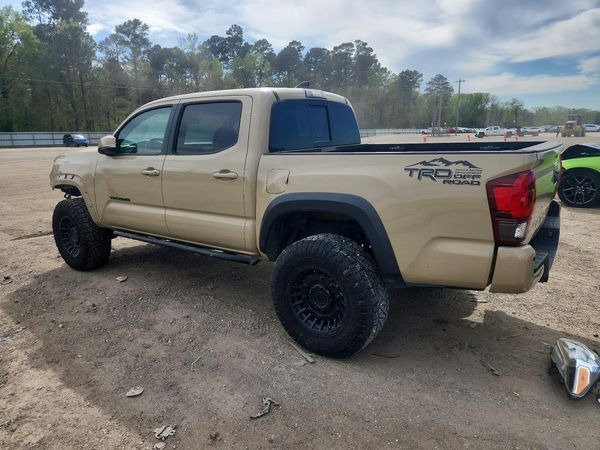 2018 TOYOTA TACOMA