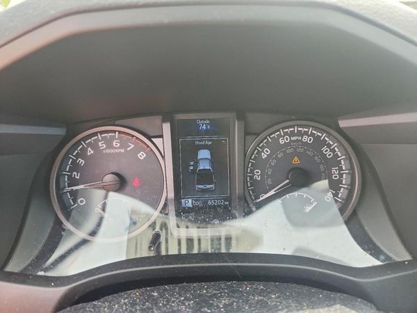 2018 TOYOTA TACOMA