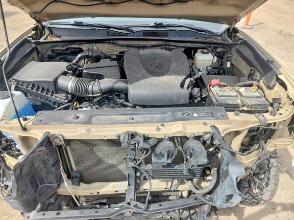 2018 TOYOTA TACOMA