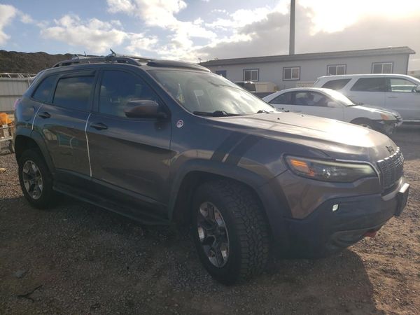 2019 JEEP CHEROKEE TRAILHAWK 4X4