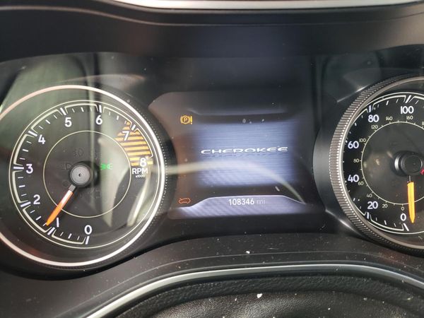 2019 JEEP CHEROKEE TRAILHAWK 4X4