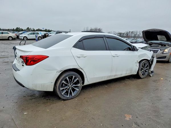 2018 TOYOTA COROLLA