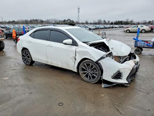 2018 TOYOTA COROLLA