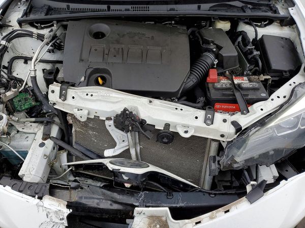 2018 TOYOTA COROLLA