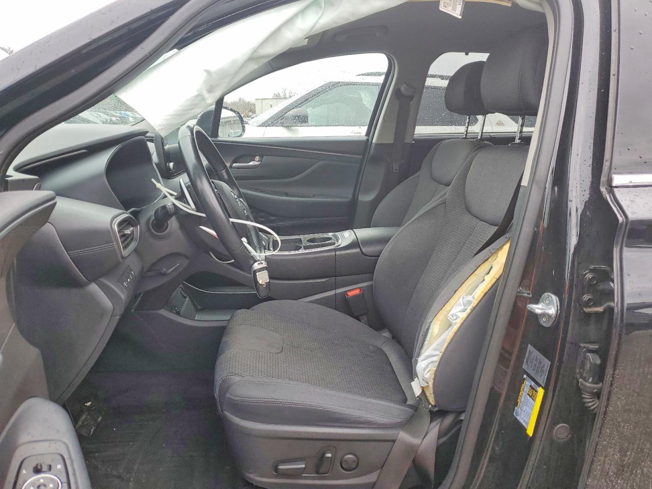 2021 HYUNDAI SANTA FE SEL w/ Convenience Pkg
