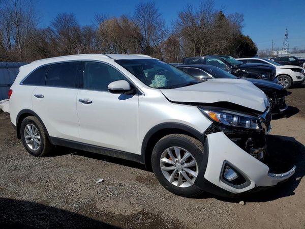2018 KIA SORENTO L, LX