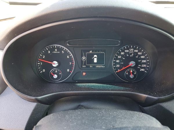 2018 KIA SORENTO L, LX