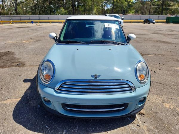2013 MINI COOPER