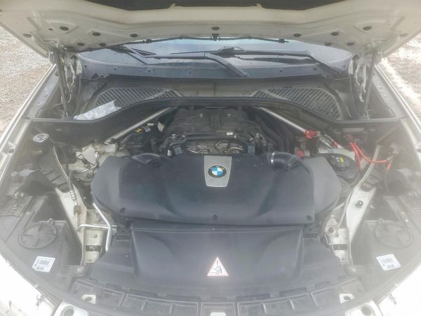2015 BMW X5 xDrive50i