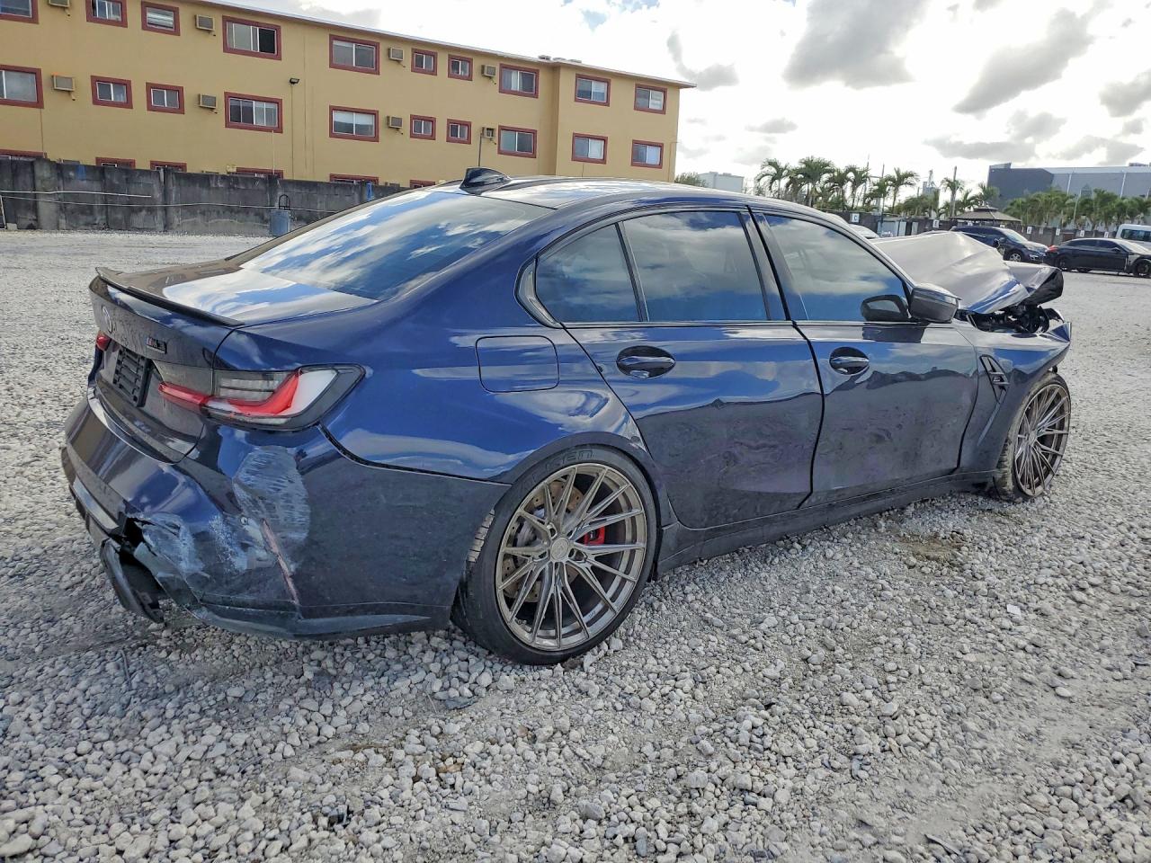 2022 BMW M3
