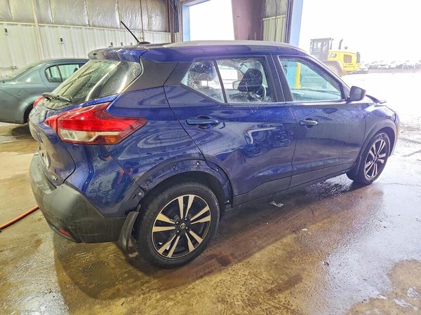 2018 NISSAN KICKS