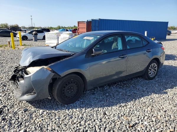 2018 TOYOTA COROLLA