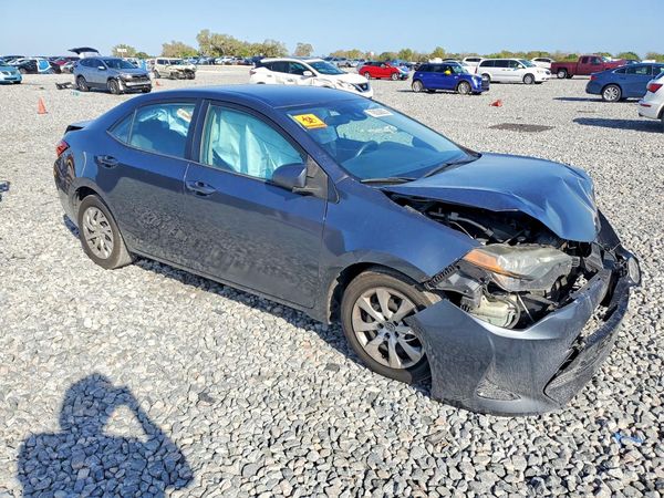 2018 TOYOTA COROLLA