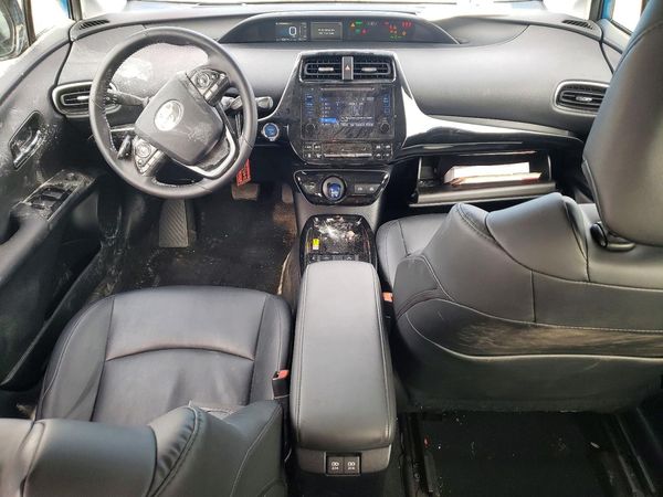 2019 TOYOTA PRIUS