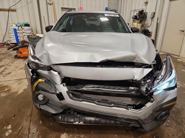 2025 SUBARU CROSSTREK