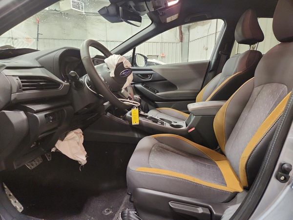 2025 SUBARU CROSSTREK