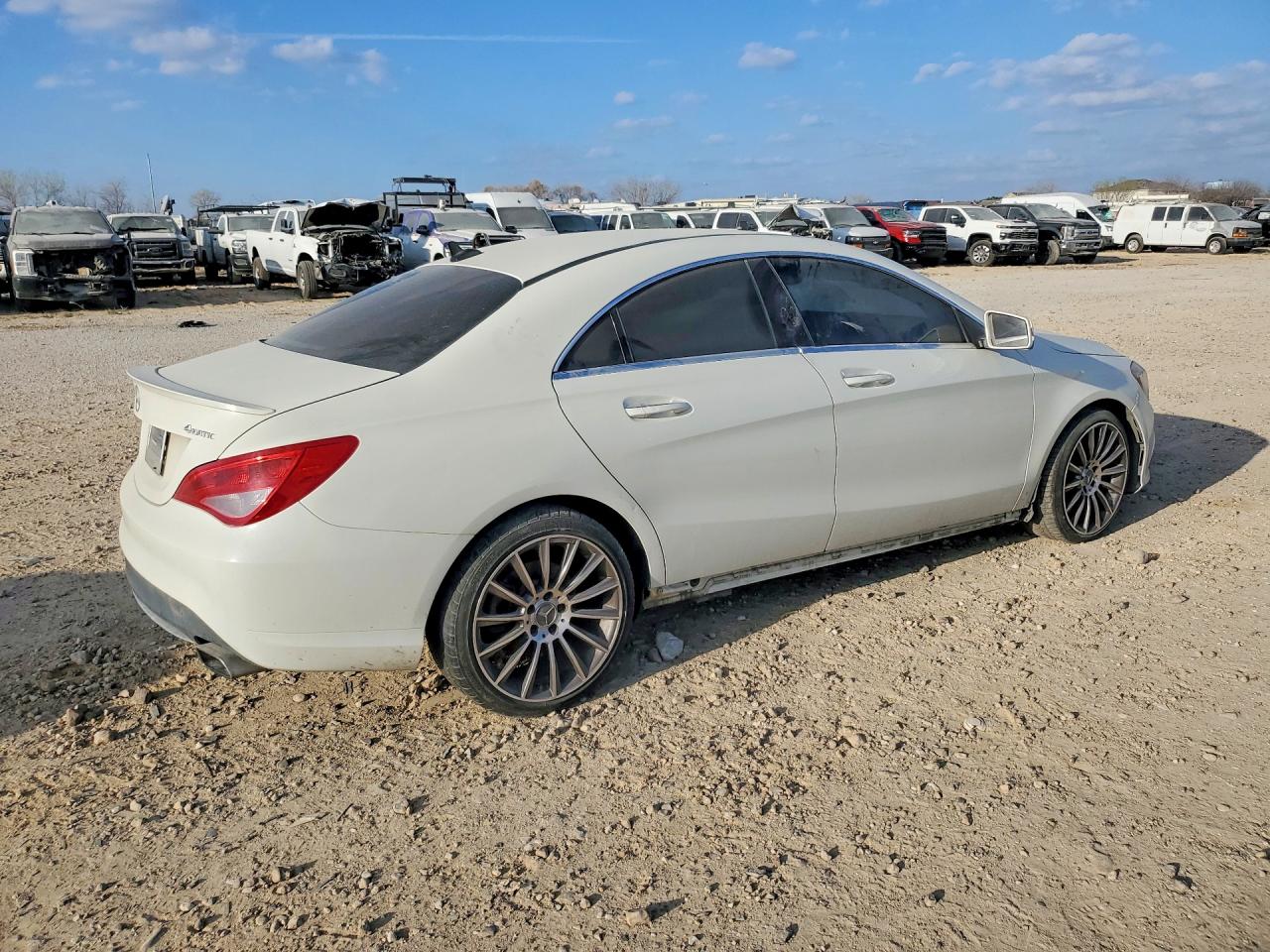 2016 MERCEDES-BENZ CLA CLA250-4M
