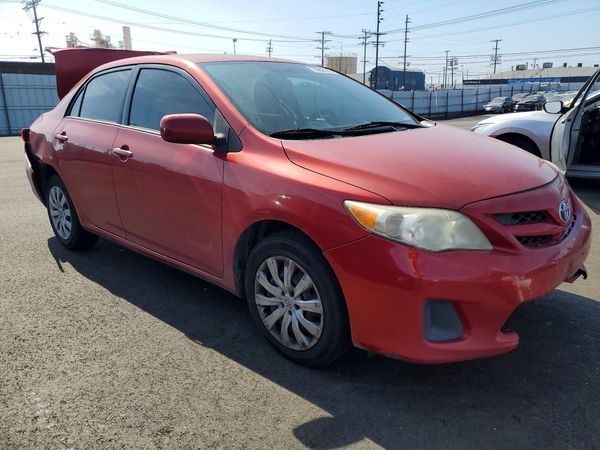 2012 TOYOTA COROLLA