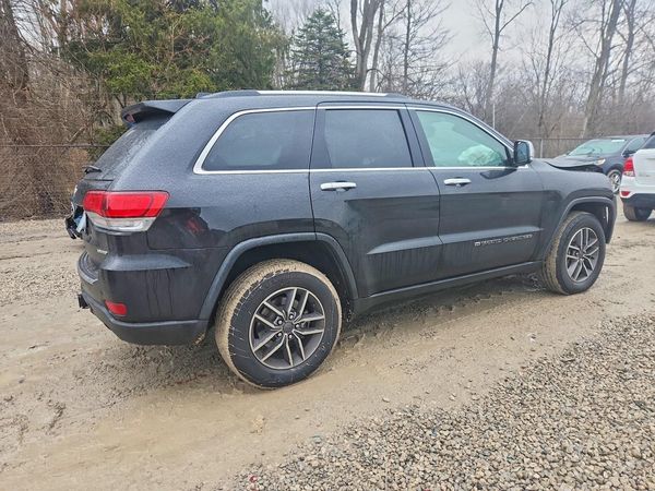 2022 JEEP GRAND CHEROKEE