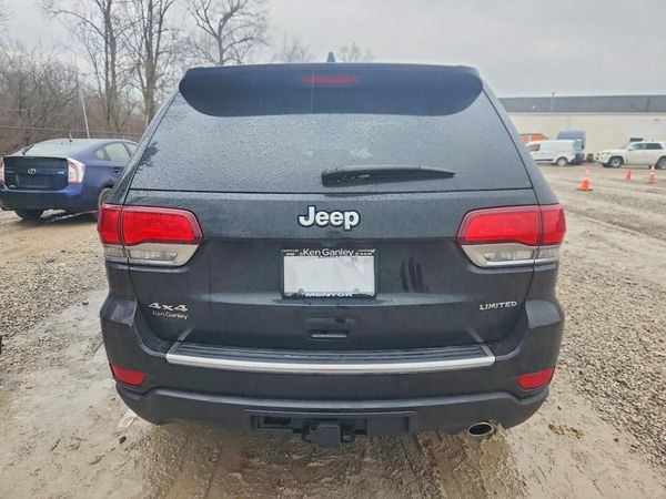 2022 JEEP GRAND CHEROKEE