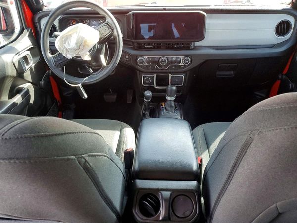 2024 JEEP WRANGLER